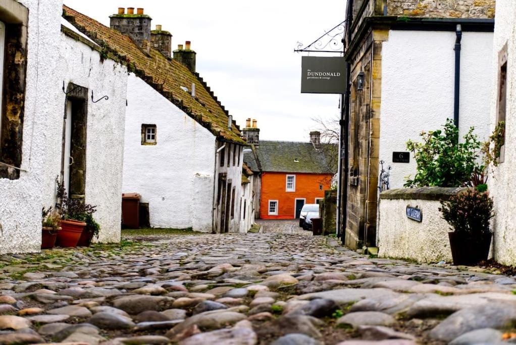 Stunning & Unique Apt In Culross ภายนอก รูปภาพ